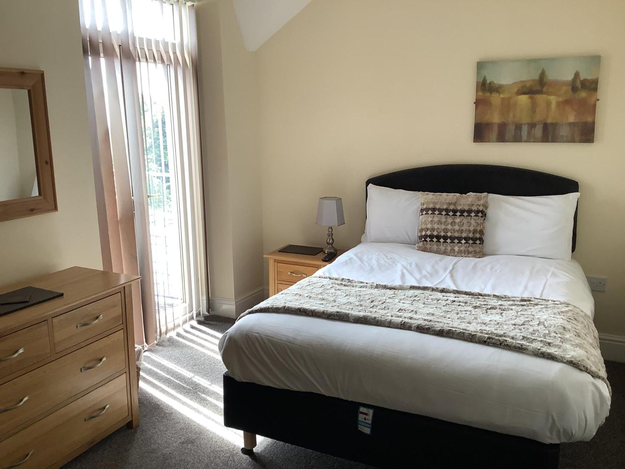 Jeffersons Abbey Road Serviced Apartments (Adults Only) Barrow-in-Furness Стая снимка