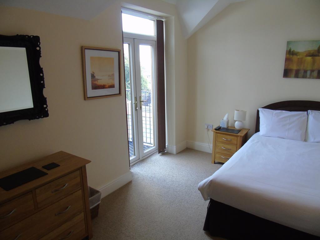 Jeffersons Abbey Road Serviced Apartments (Adults Only) Barrow-in-Furness Екстериор снимка